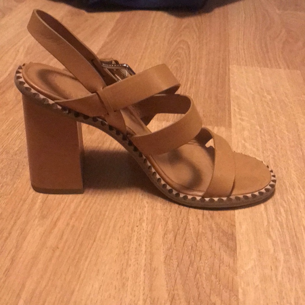 Marc Jacobs Beige Chunky Sandal - Picture 4 of 8